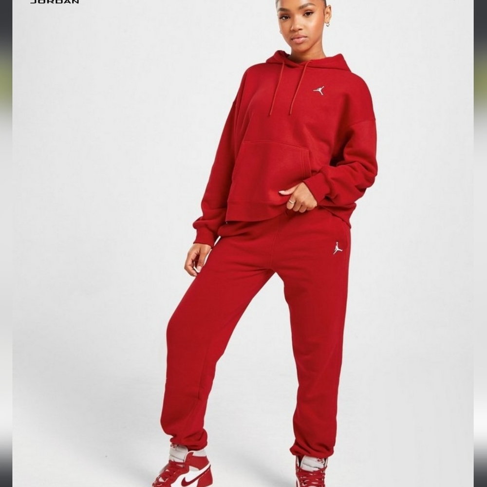 NWT 2pc Women's Jordan Red Hoodie & Sweatpants Set
